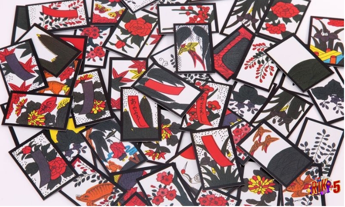 Một bộ bài Hanafuda cơ bản có 48 lá bài chia theo 12 tháng